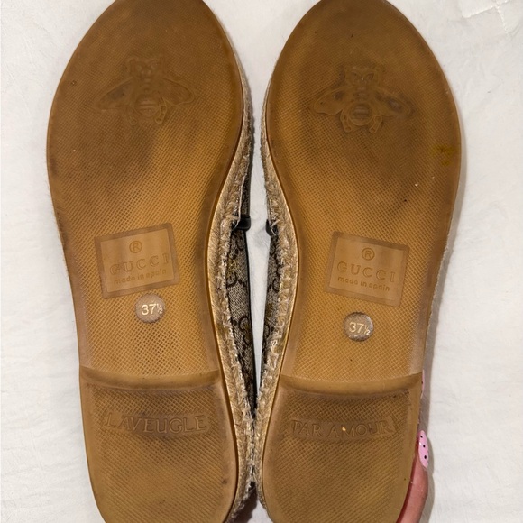 Gucci Women's Espadrilles - Black and Gold Pattern - Picture 11 of 11